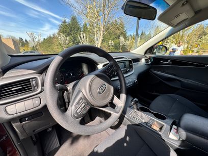 Used 2017 Kia Sorento LX Sport Utility 4D