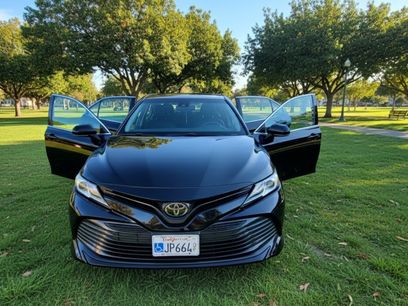 Used 2018 Toyota Camry LE