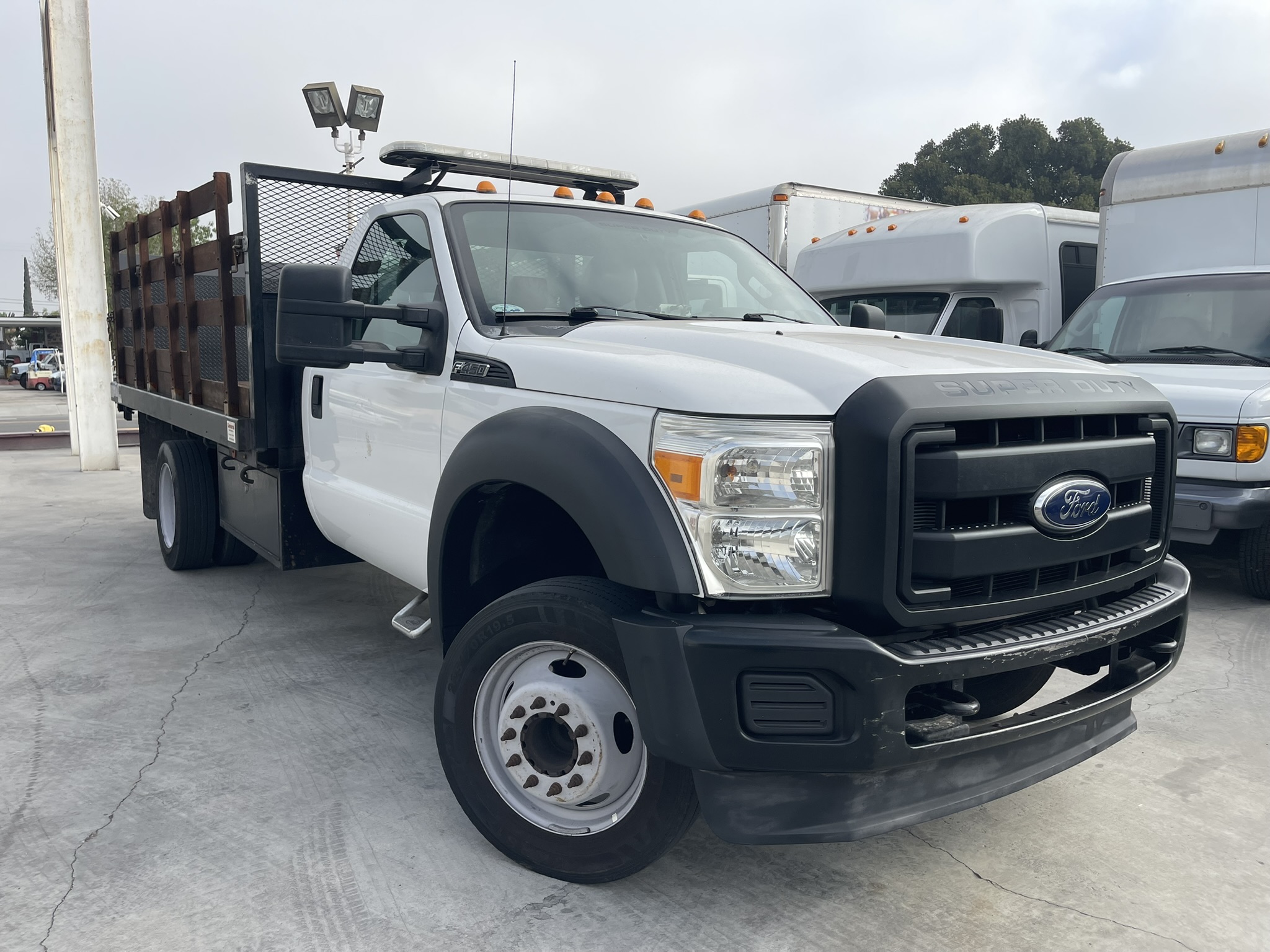 Used 2013 Ford F450 XL RWD image 2