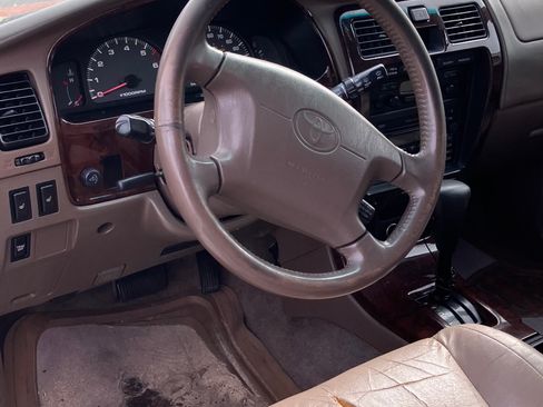 Used 2001 Toyota 4Runner Limited image 6