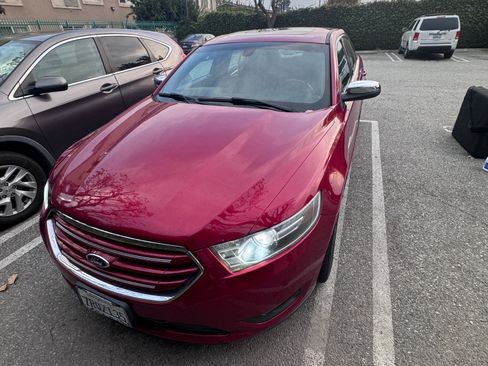 Used 2016 Ford Taurus Limited image 5