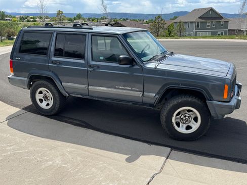 Used 2001 Jeep Cherokee Sport AWD/4WD image 2
