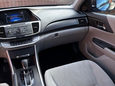 Used 2015 Honda Accord EX image 14