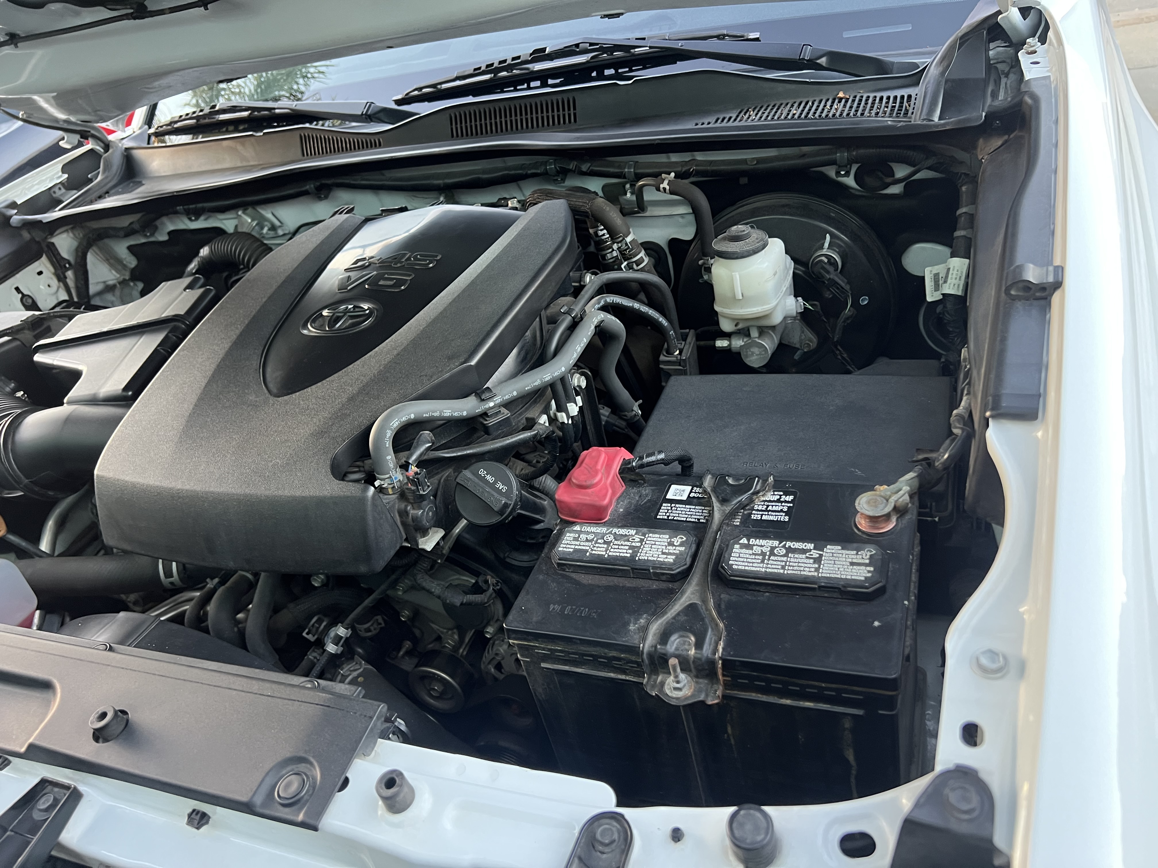 Used 2020 Toyota Tacoma TRD Sport w/ Technology Package RWD image 11