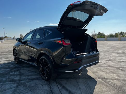 Used 2022 Lexus NX 450h+ F Sport image 11