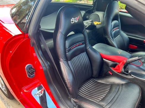 Used 2003 Chevrolet Corvette Coupe RWD image 10
