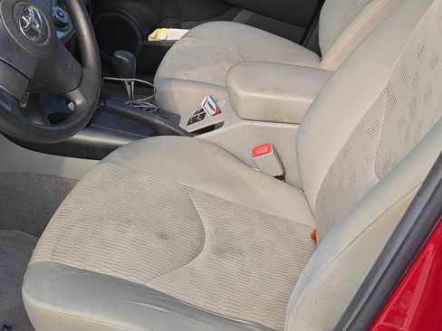 Used 2011 Toyota RAV4 2WD w/ Base L4 Extra Value Pkg image 10