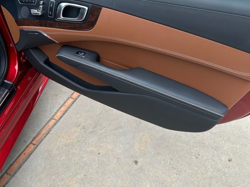 Used 2019 Mercedes-Benz SL 550 image 10