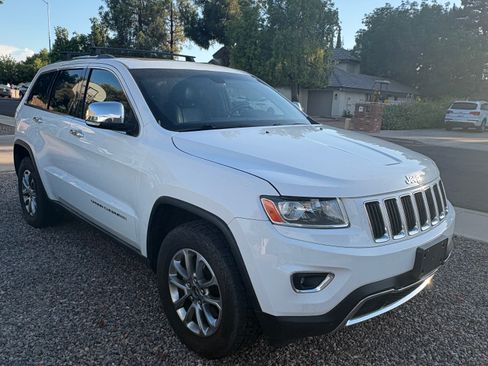 Used 2014 Jeep Grand Cherokee Limited AWD/4WD image 4