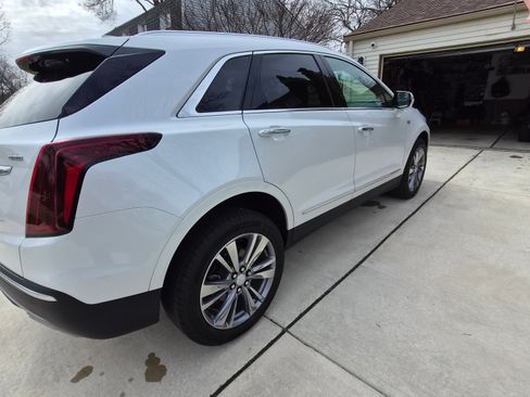 Used 2025 Cadillac XT5 Premium Luxury image 6