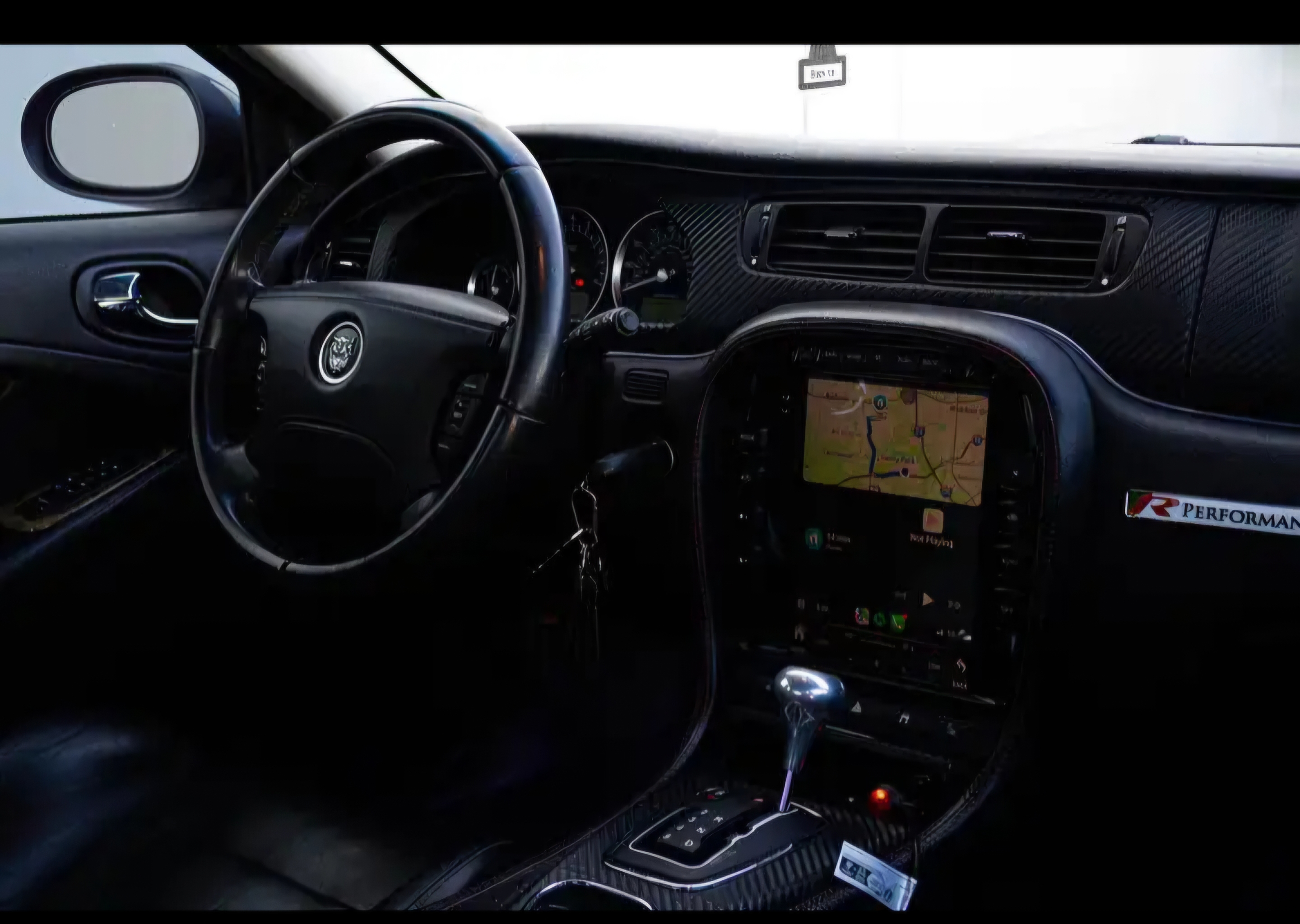 Used 2006 Jaguar S-TYPE R RWD image 4