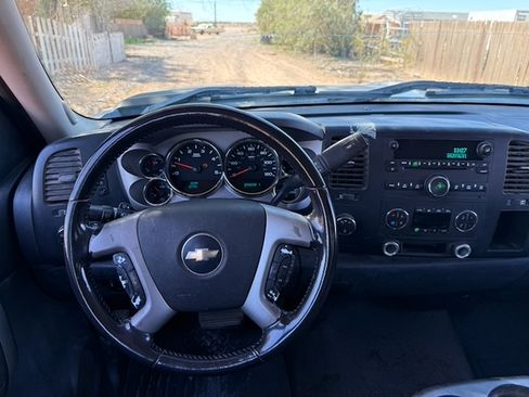 Used 2008 Chevrolet Silverado 2500 LT w/ 1LT Convenience Package image 20