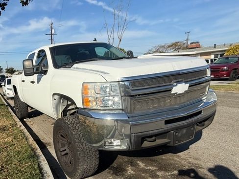 Used 2007 Chevrolet Silverado 2500 LT w/ 1LT Convenience Package image 1