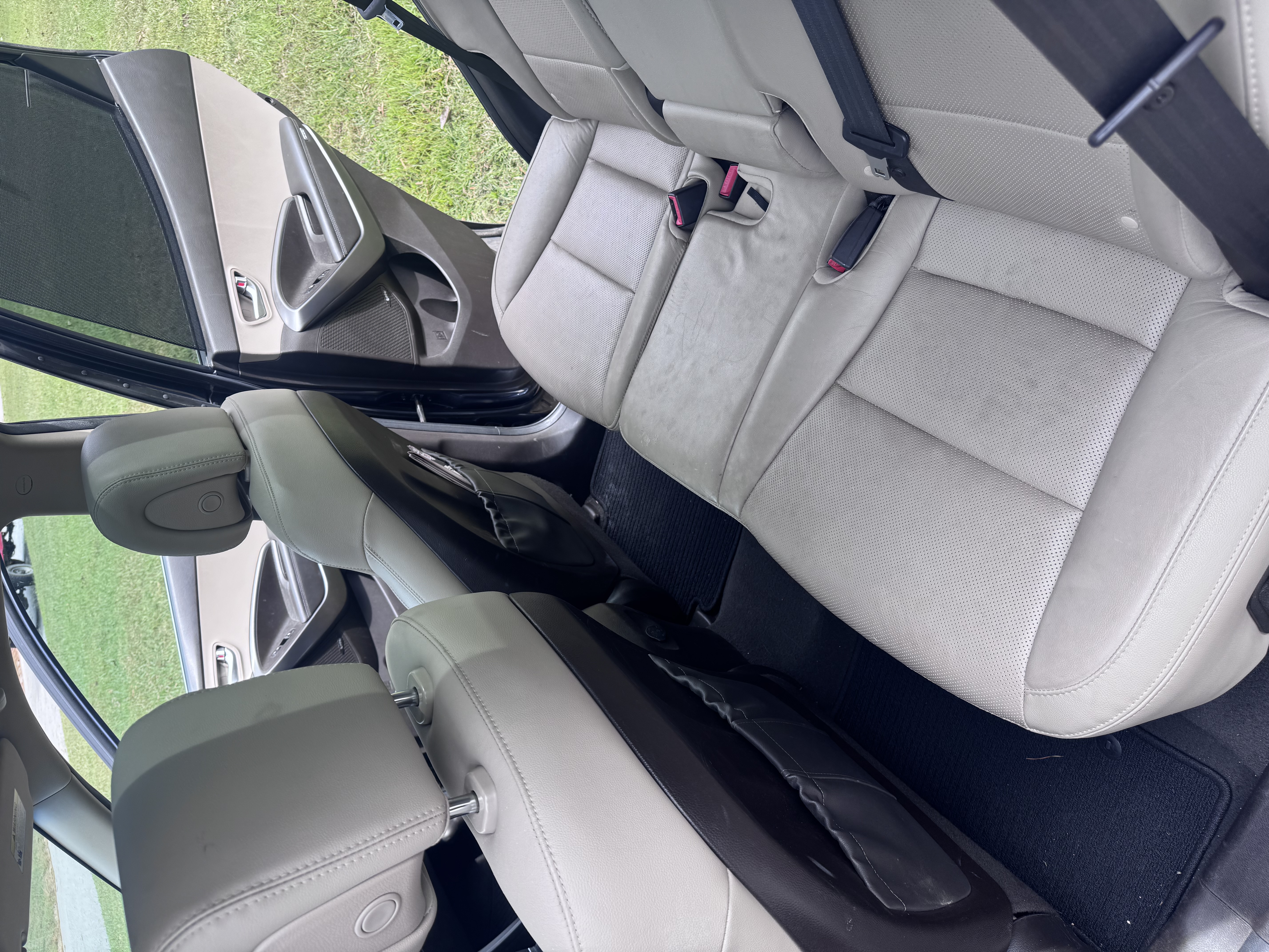 Used 2017 Hyundai Santa Fe Sport w/ 2.4L Tech Package 04 FWD image 9