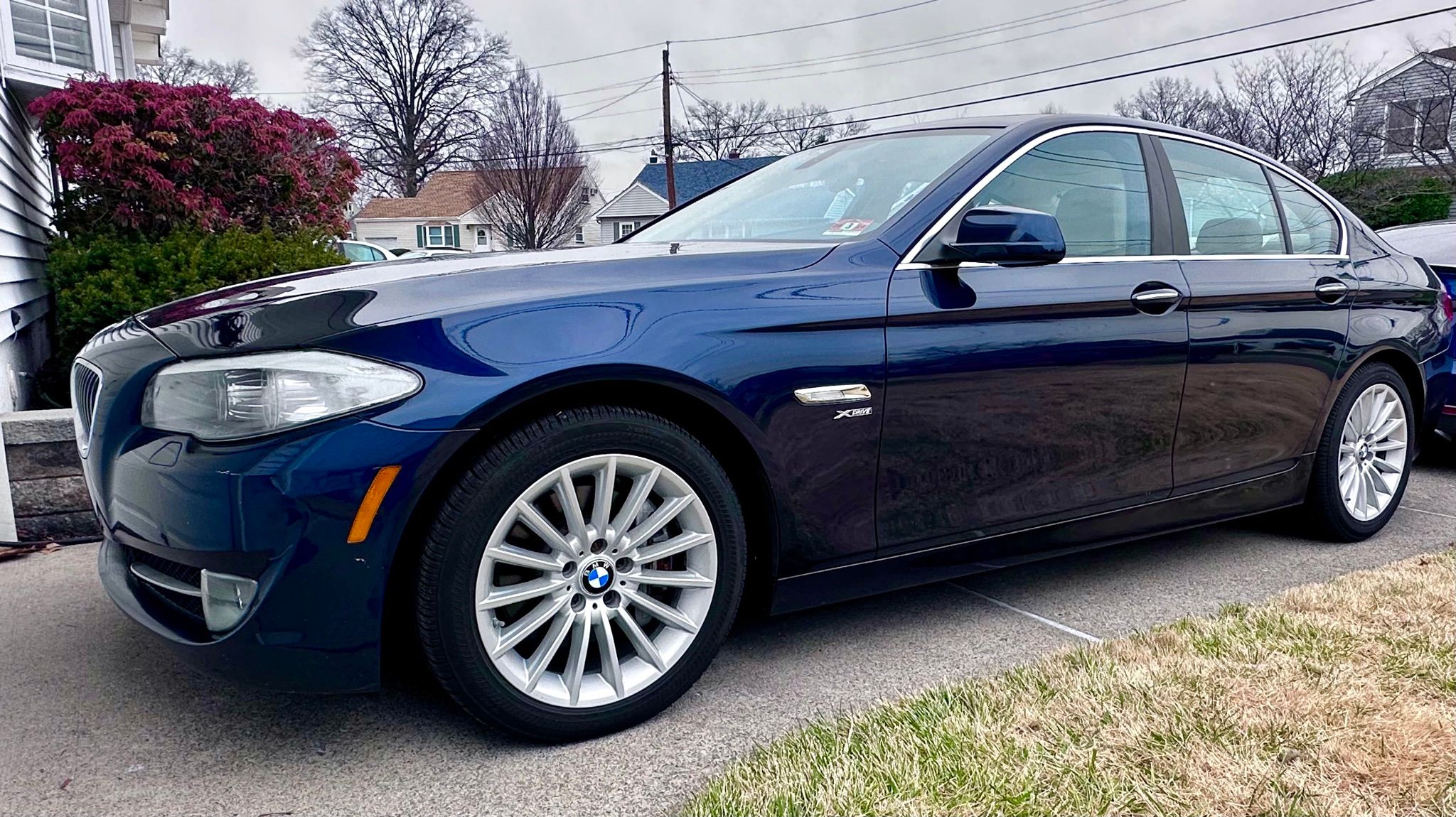Used 2011 BMW 535i xDrive Sedan AWD/4WD image 8