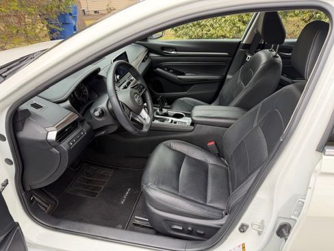 Used 2020 Nissan Altima 2.0 Platinum image 7