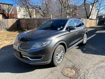 Used 2018 Lincoln MKX Select w/ Select Plus Package