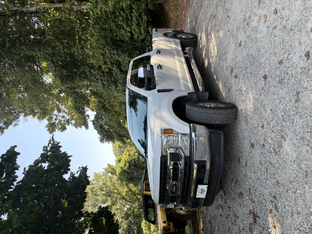 Used 2020 Ford F250 XL w/ Power Equipment Group AWD/4WD image 1