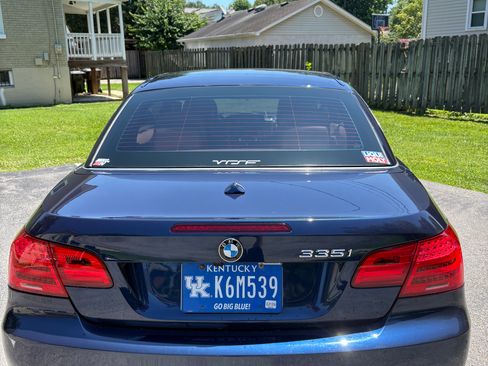 Used 2012 BMW 335i Convertible RWD image 5