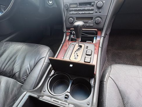 Used 1997 Acura RL image 18