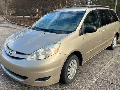 Used 2009 Toyota Sienna LE
