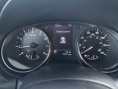 Used 2019 Nissan Rogue S FWD image 6