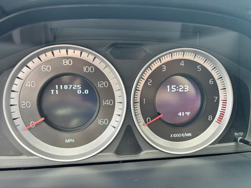 Used 2013 Volvo S60 T5 image 8