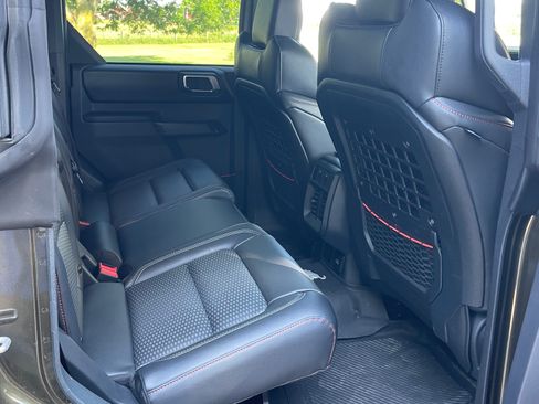 Used 2025 Ford Bronco Raptor AWD/4WD image 8