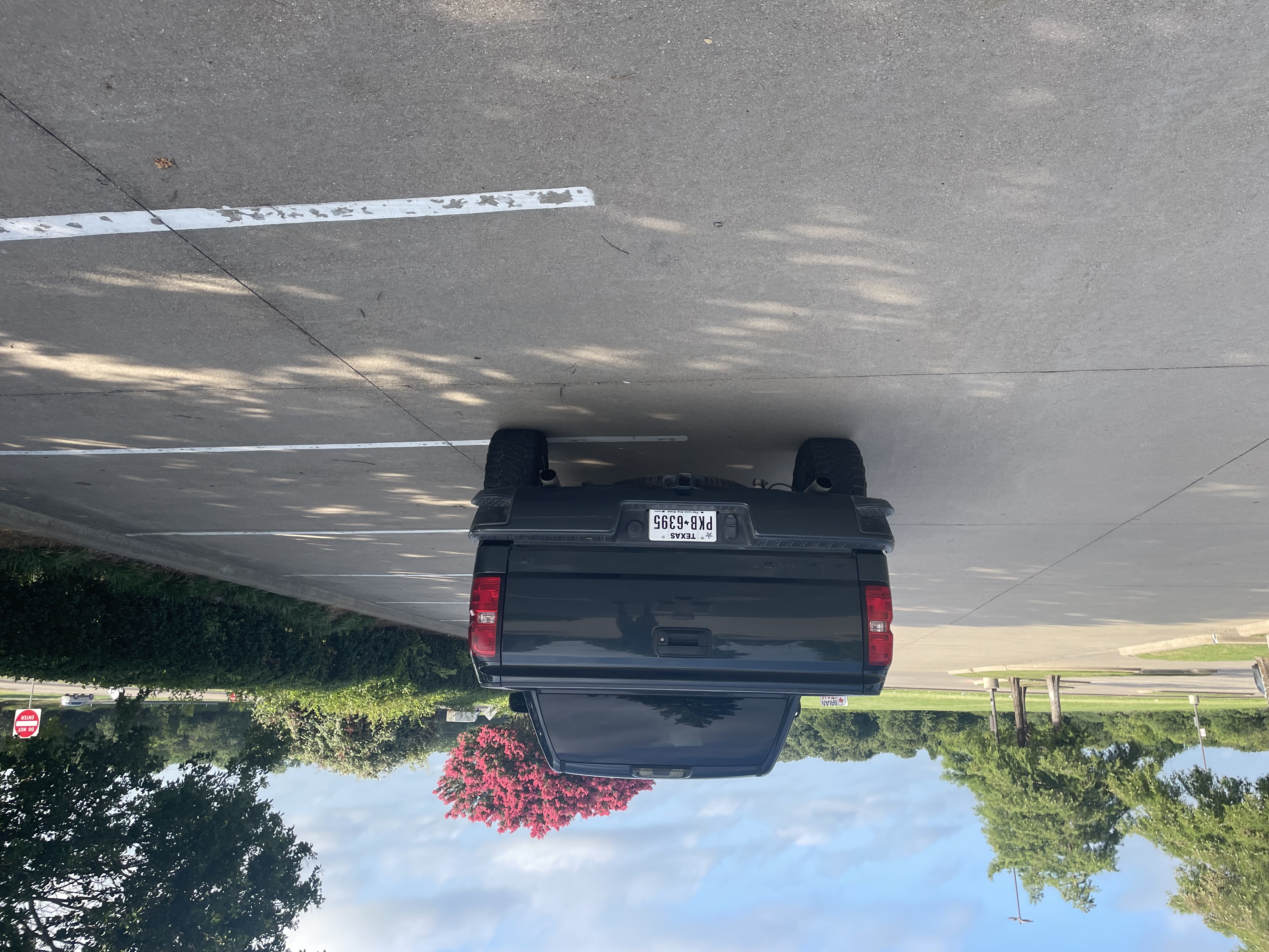 Used 2018 Chevrolet Silverado 1500 LT w/ All Star Edition AWD/4WD image 6