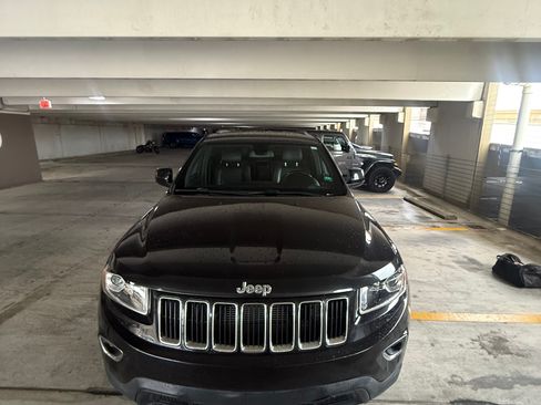 Used 2015 Jeep Grand Cherokee Laredo w/ Quick Order Package 23E RWD image 1