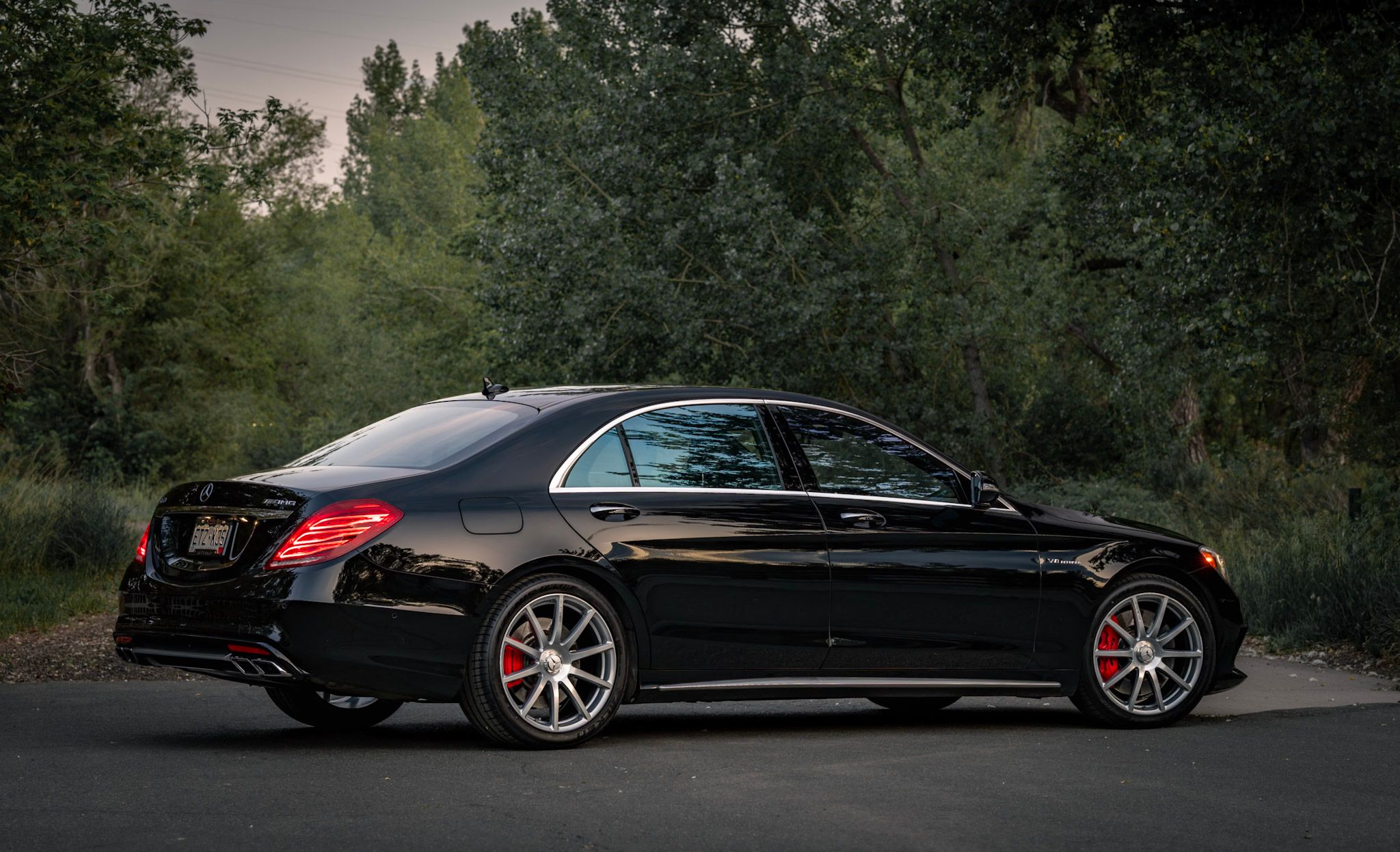 Used 2014 Mercedes-Benz S 63 AMG 4MATIC Sedan image 23