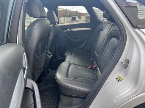 Used 2018 Audi Q3 2.0T Premium w/ Convenience Package image 13
