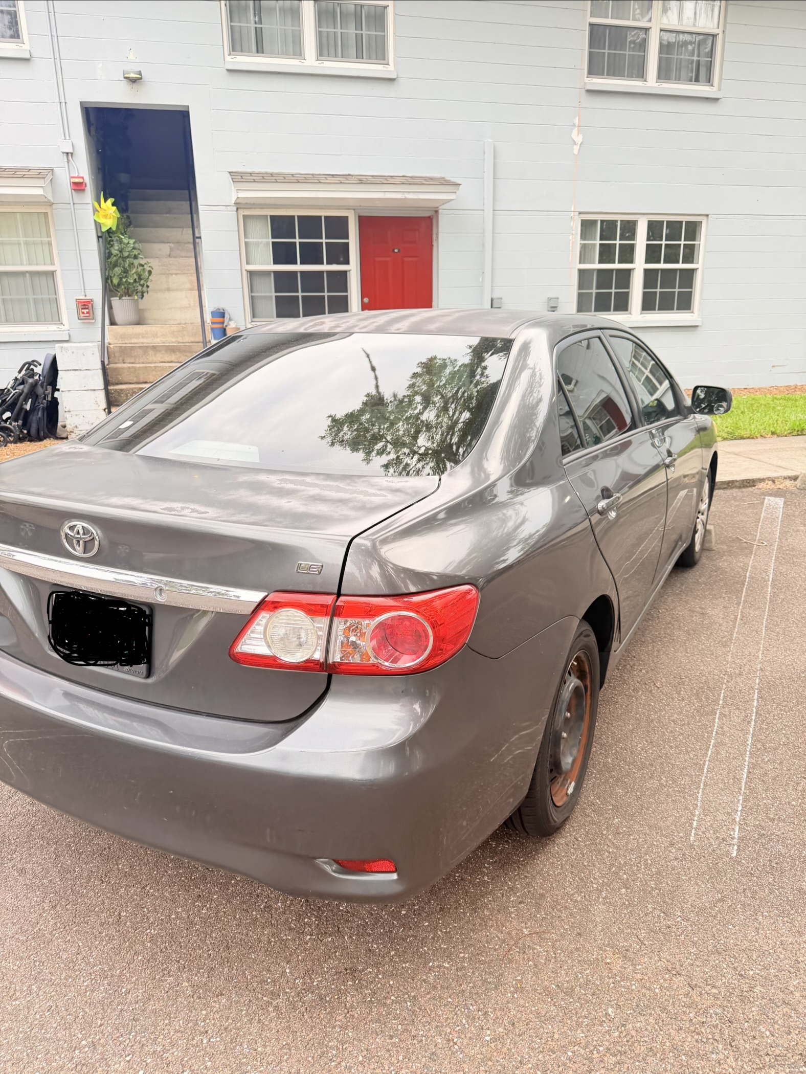 Used 2012 Toyota Corolla LE FWD image 8