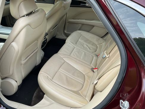 Used 2017 Lincoln MKZ Reserve w/ Climate Package image 14