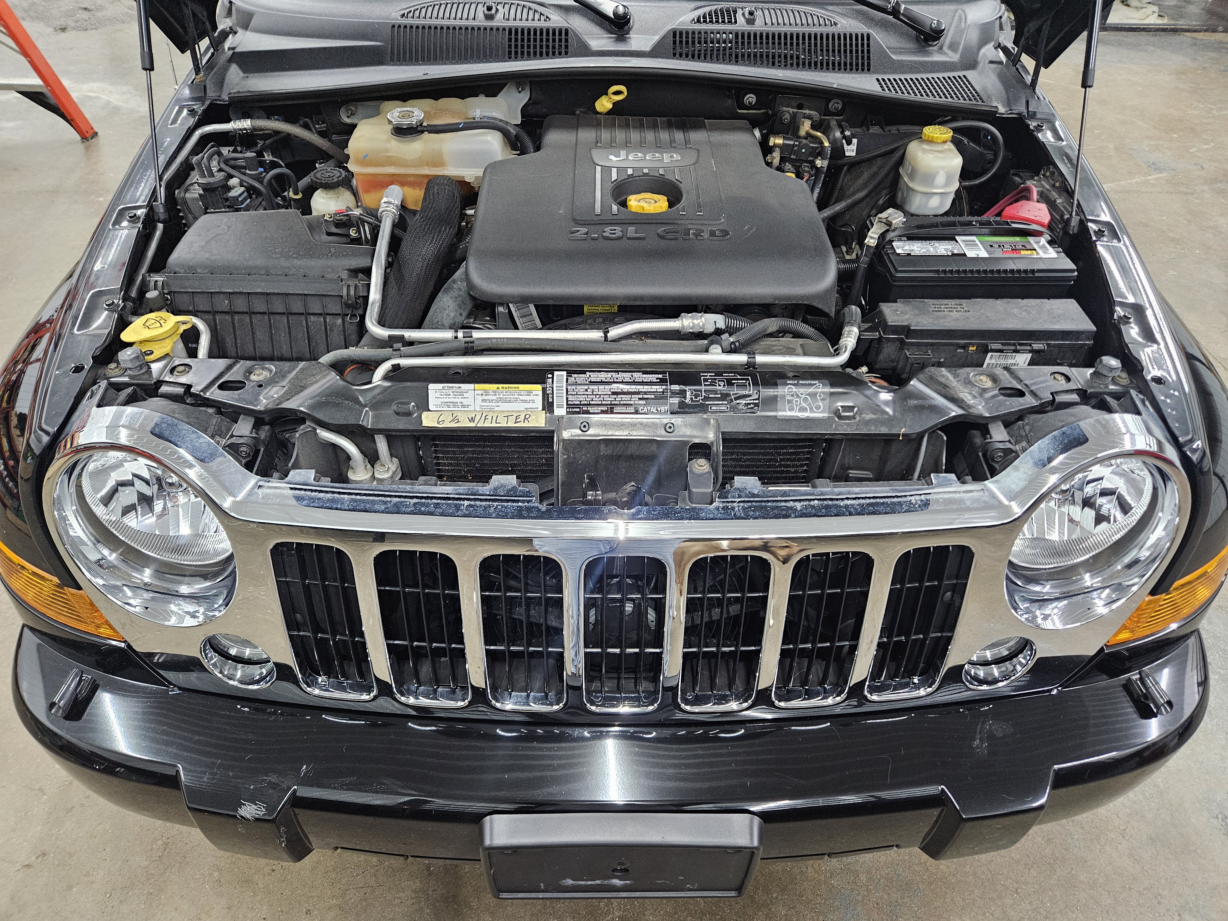Used 2005 Jeep Liberty Limited AWD/4WD image 10