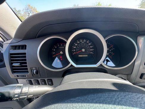 Used 2008 Toyota 4Runner Sport image 11