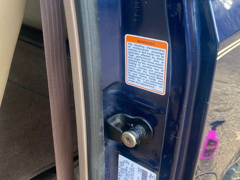 Used 1995 Ford Bronco Eddie Bauer image 17