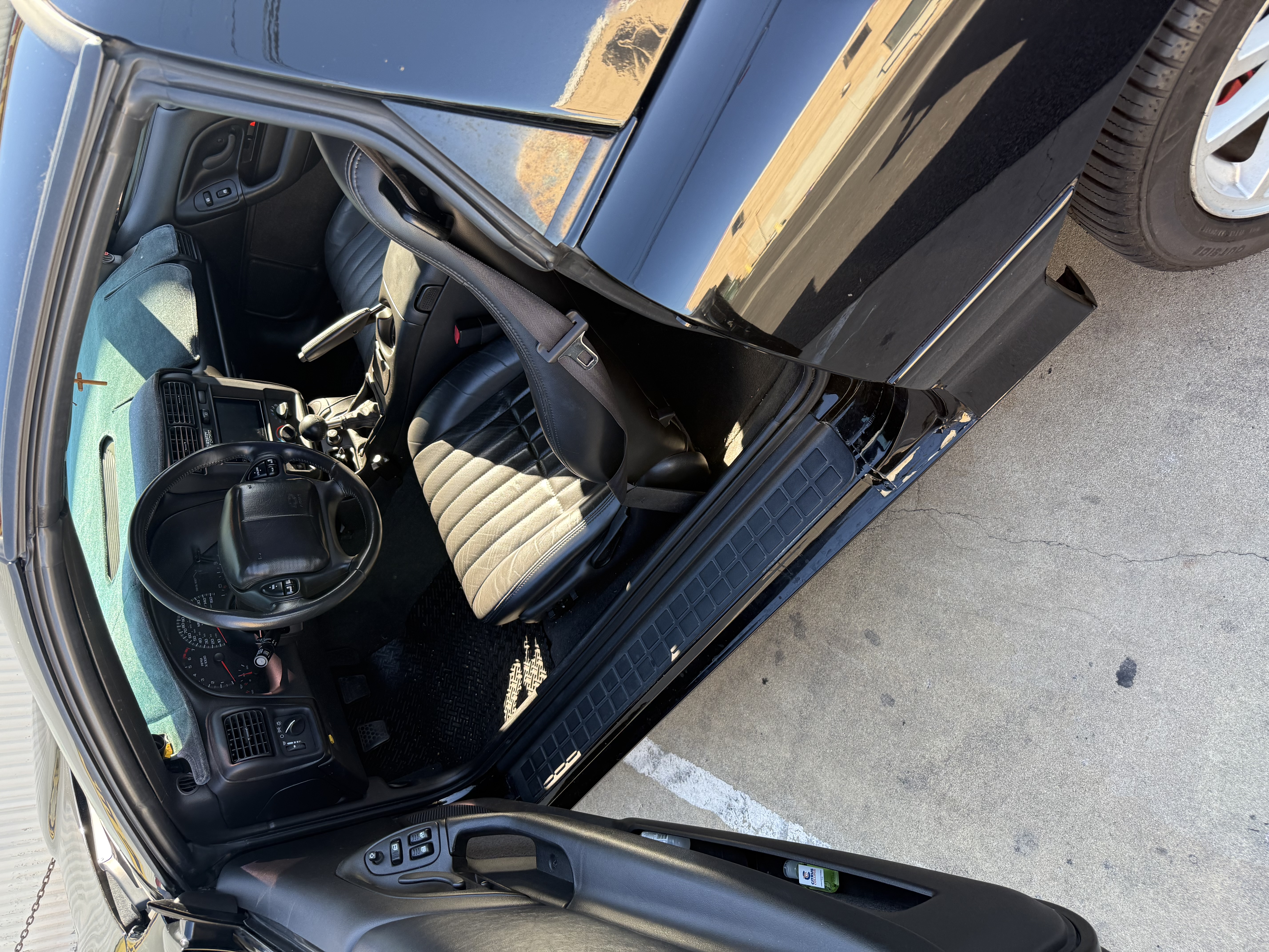 Used 2002 Chevrolet Camaro Z28 w/ SS Performance/Appearance Pkg RWD image 4