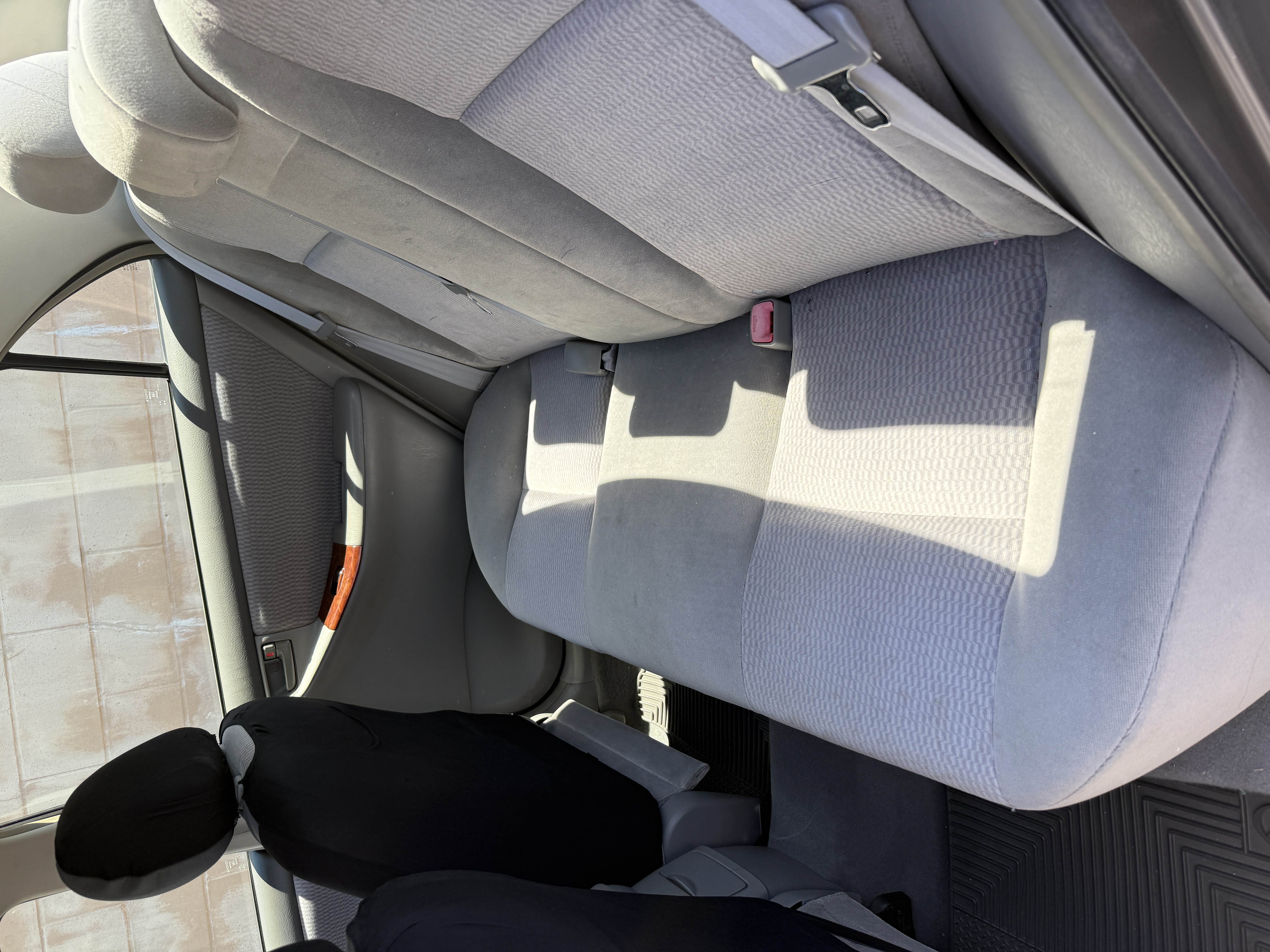Used 2005 Toyota Corolla LE FWD image 6