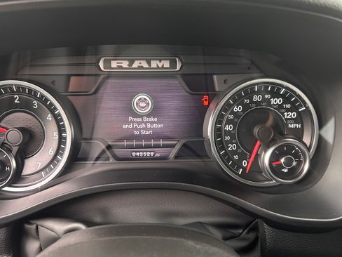 Used 2022 RAM 1500 Laramie image 8