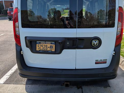 Used 2017 RAM ProMaster City Tradesman w/ Rear Back-up Camera Group image 2