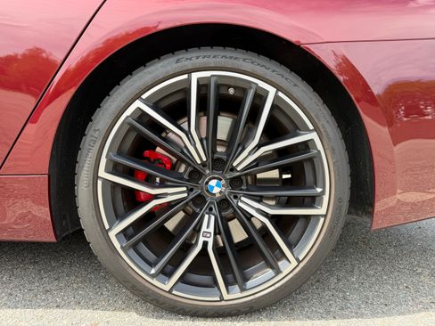 Used 2021 BMW M550i xDrive w/ Executive Package AWD/4WD image 11