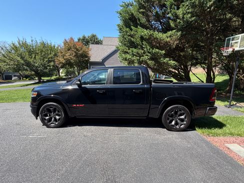 Used 2022 RAM 1500 Limited AWD/4WD image 5
