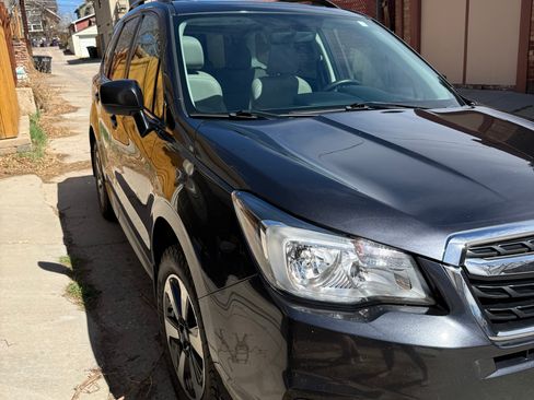 Used 2018 Subaru Forester 2.5i Limited image 12