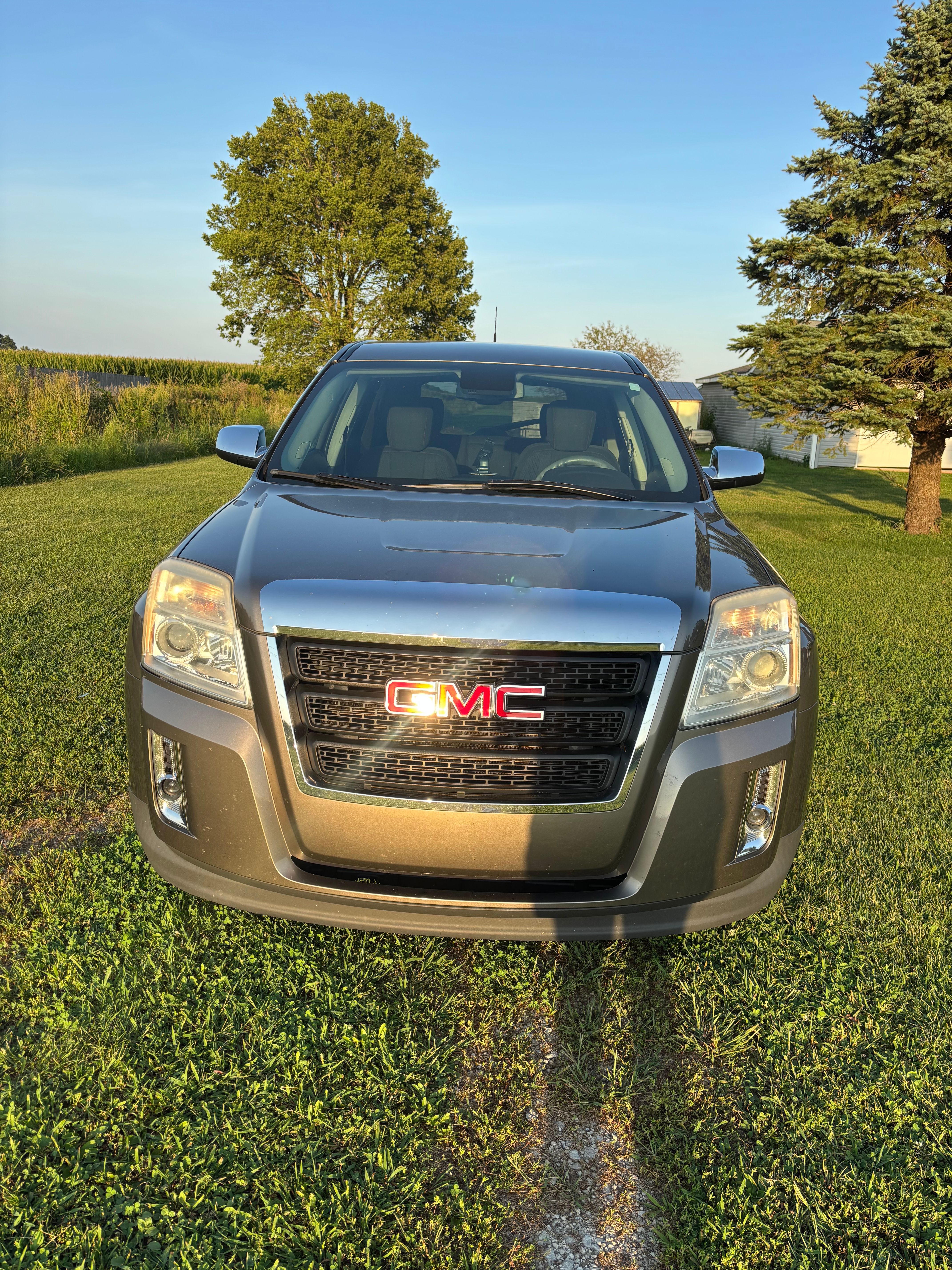 Used 2012 GMC Terrain SLE w/ LPO, Chrome Package FWD image 1
