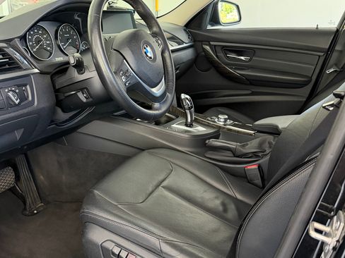 Used 2013 BMW 328i xDrive Sedan AWD/4WD image 8