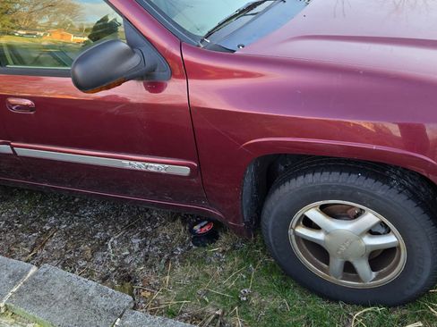 Used 2002 GMC Envoy XL SLT image 4