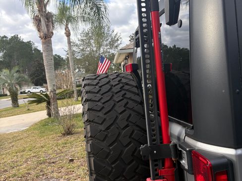 Used 2016 Jeep Wrangler Unlimited Sahara w/ Connectivity Group image 2