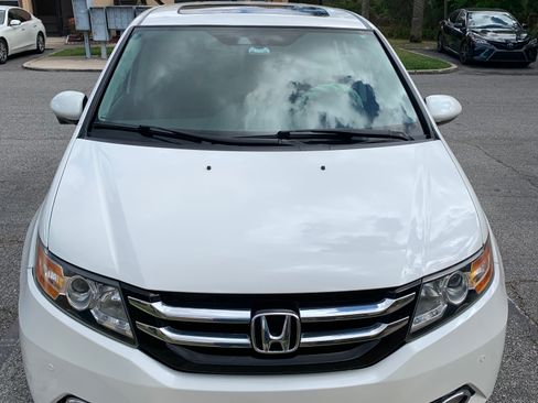 Used 2014 Honda Odyssey Touring image 16