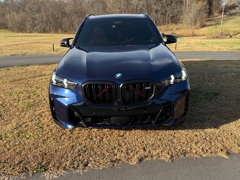 Used 2024 BMW X5 M60i image 10